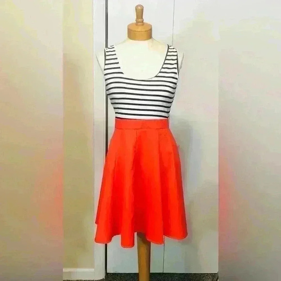 Missky Women Flowy Stripe Sleeveless Mini Summer Dress Stretch Top Size Small - Picture 2 of 14